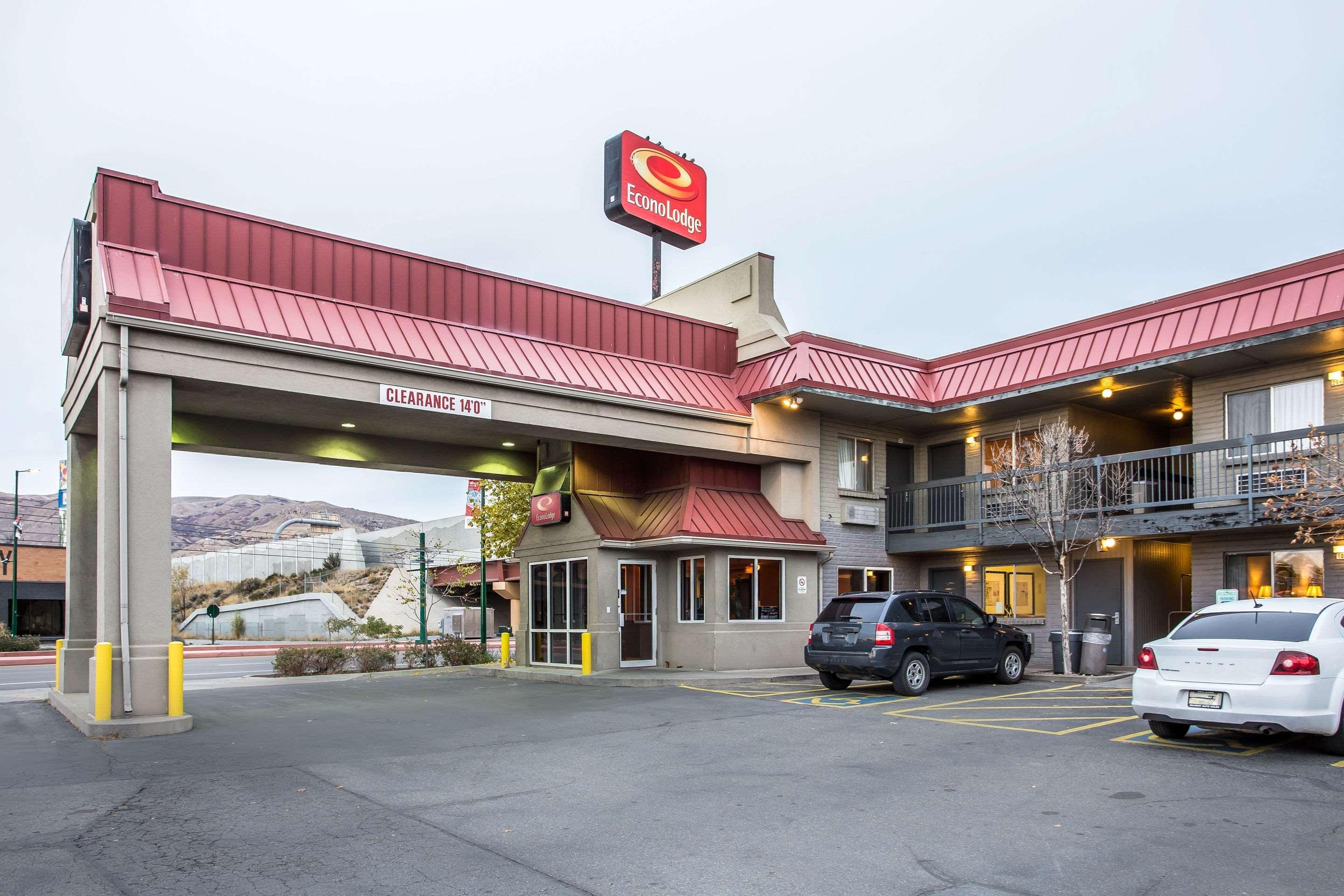 DENNY'S, Salt Lake City - 250 W 500 S - Restaurant Reviews, Photos & Phone  Number - Tripadvisor
